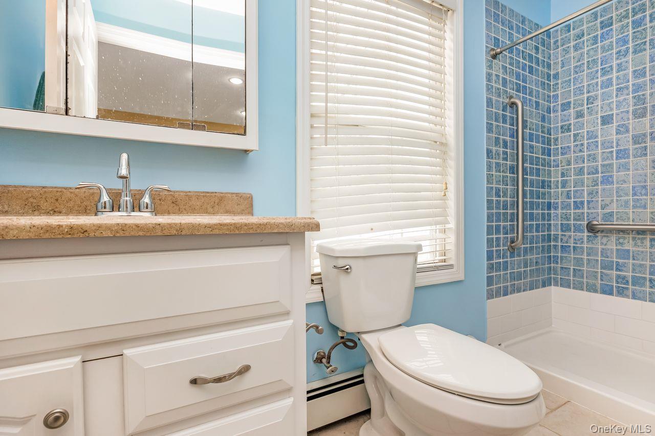 #19 photo, 2 Equine Lane, Lake Grove , NY 11755