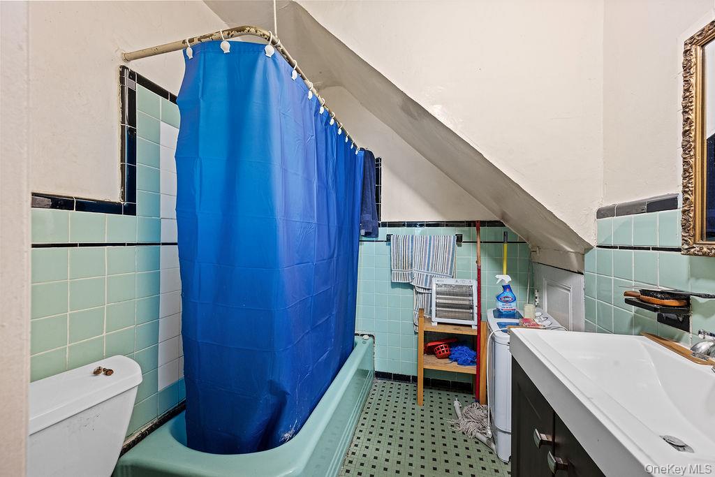 #12 photo, 897 Park Place, Brooklyn , NY 11216