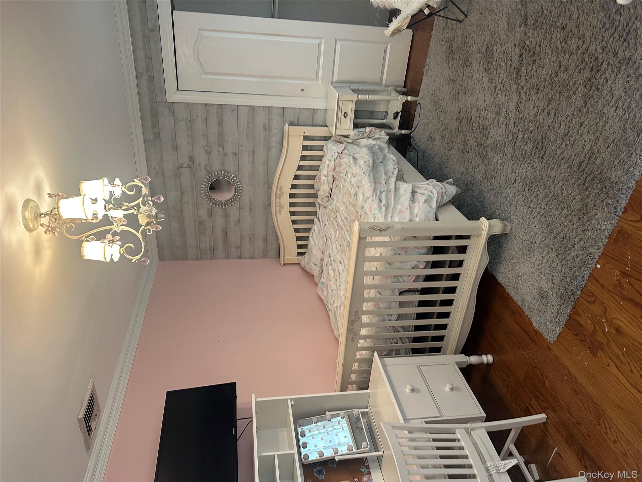 #11 photo, 17 Lee Avenue, Rockville Centre , NY 11570