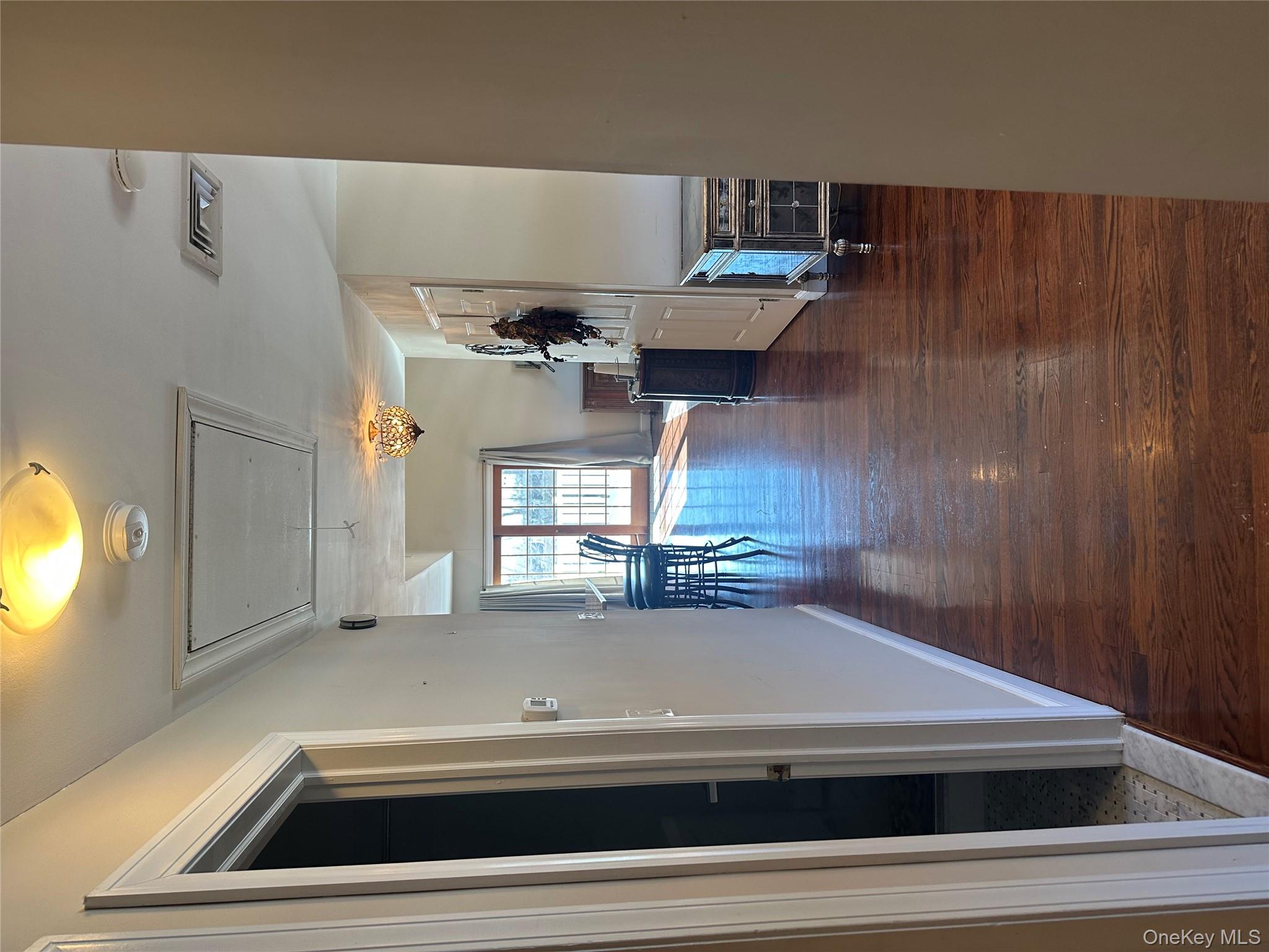 #16 photo, 17 Lee Avenue, Rockville Centre , NY 11570