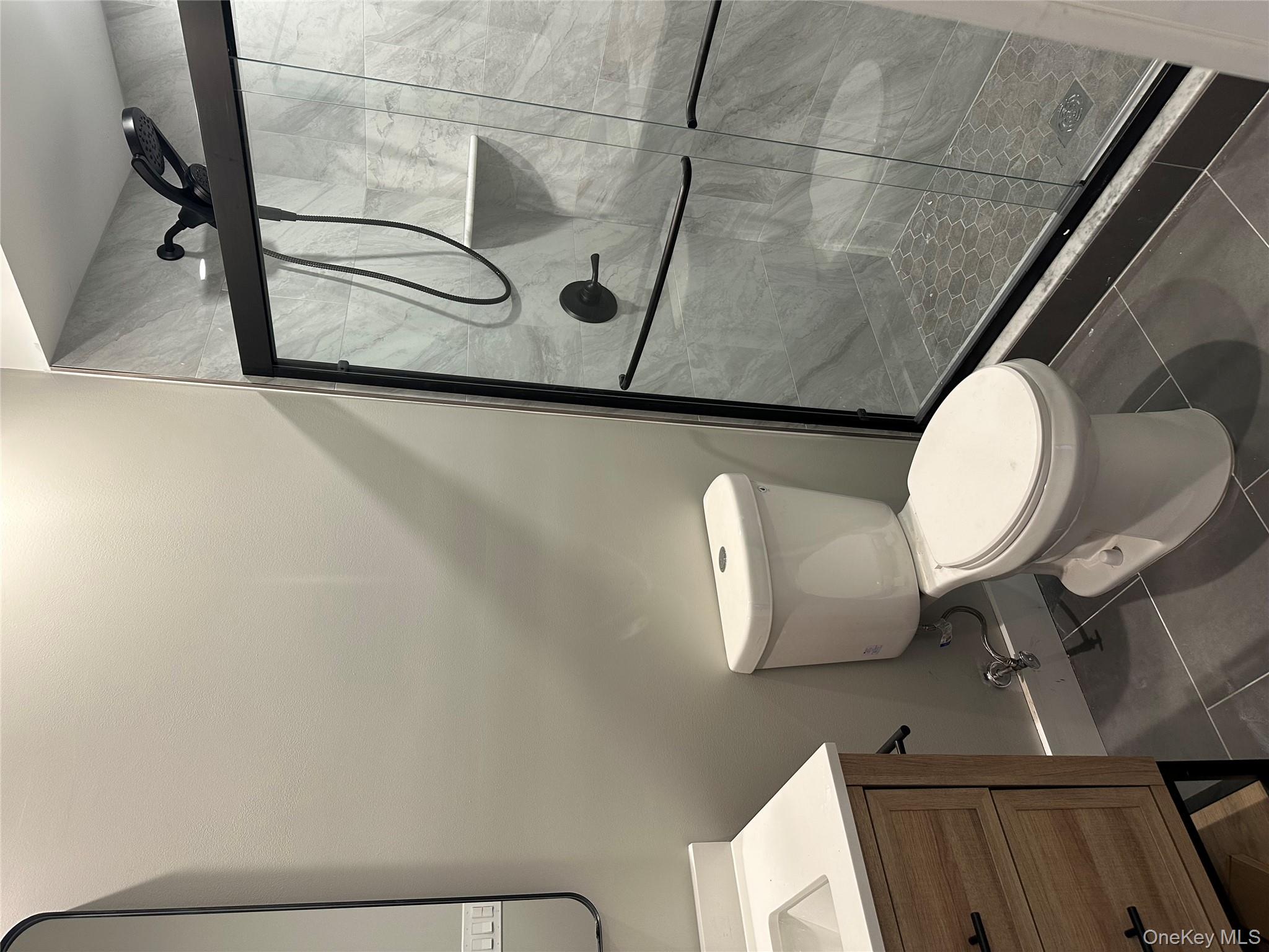 #6 photo, 17 Lee Avenue, Rockville Centre , NY 11570