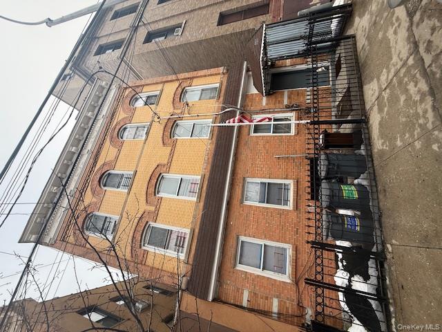 #2 photo, 686 Fairview Avenue, Ridgewood , NY 11385