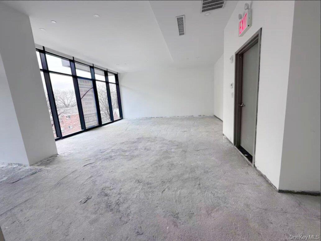 #5 photo, 134-11 Franklin Avenue, Flushing , NY 11355