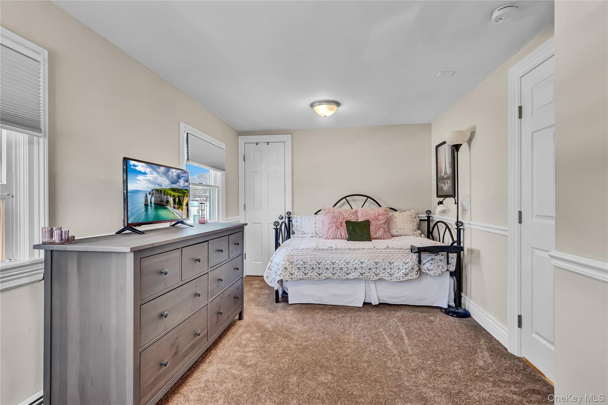 #16 photo, 219 Hyman Avenue, West Islip , NY 11795