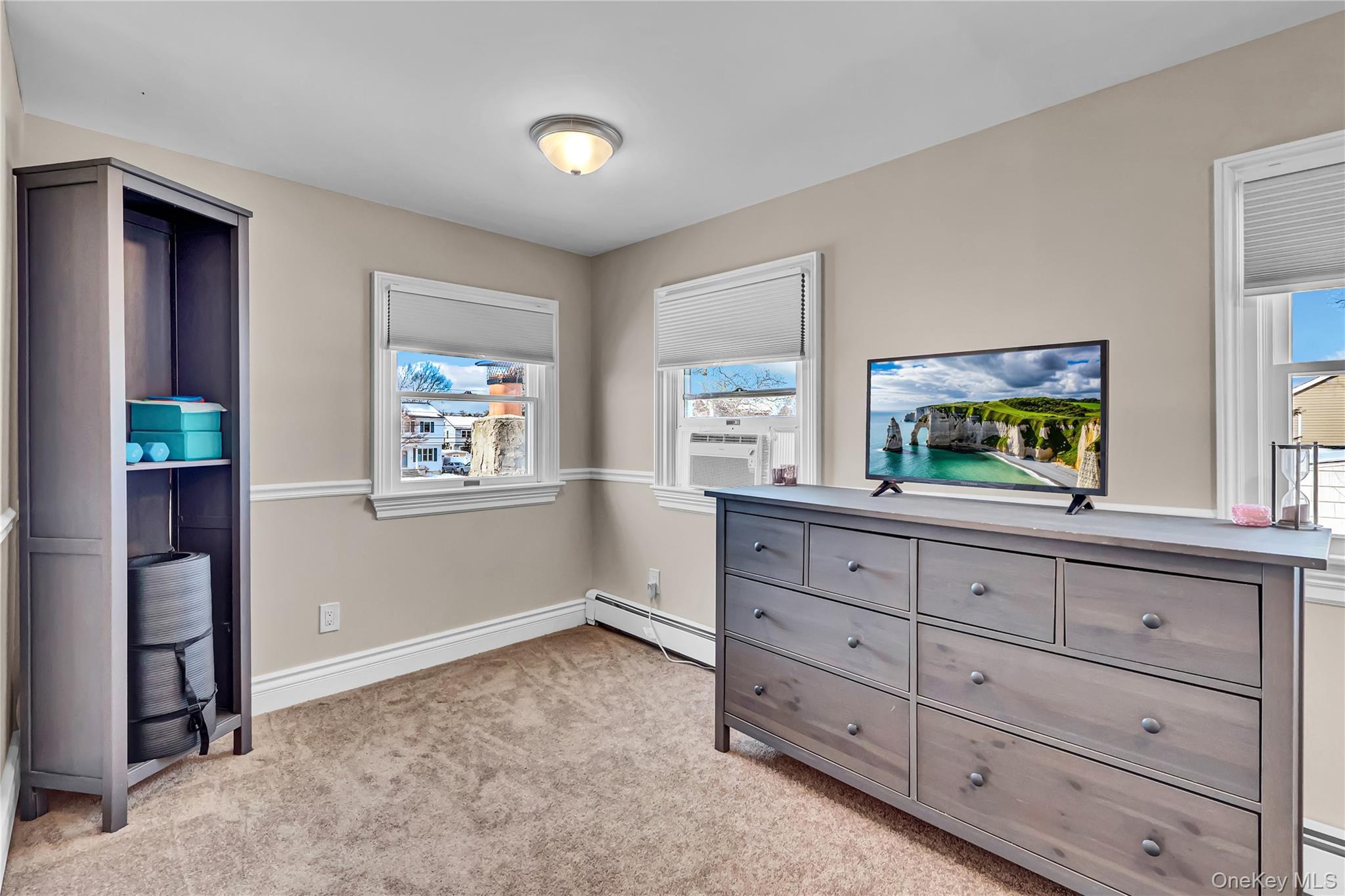 #17 photo, 219 Hyman Avenue, West Islip , NY 11795