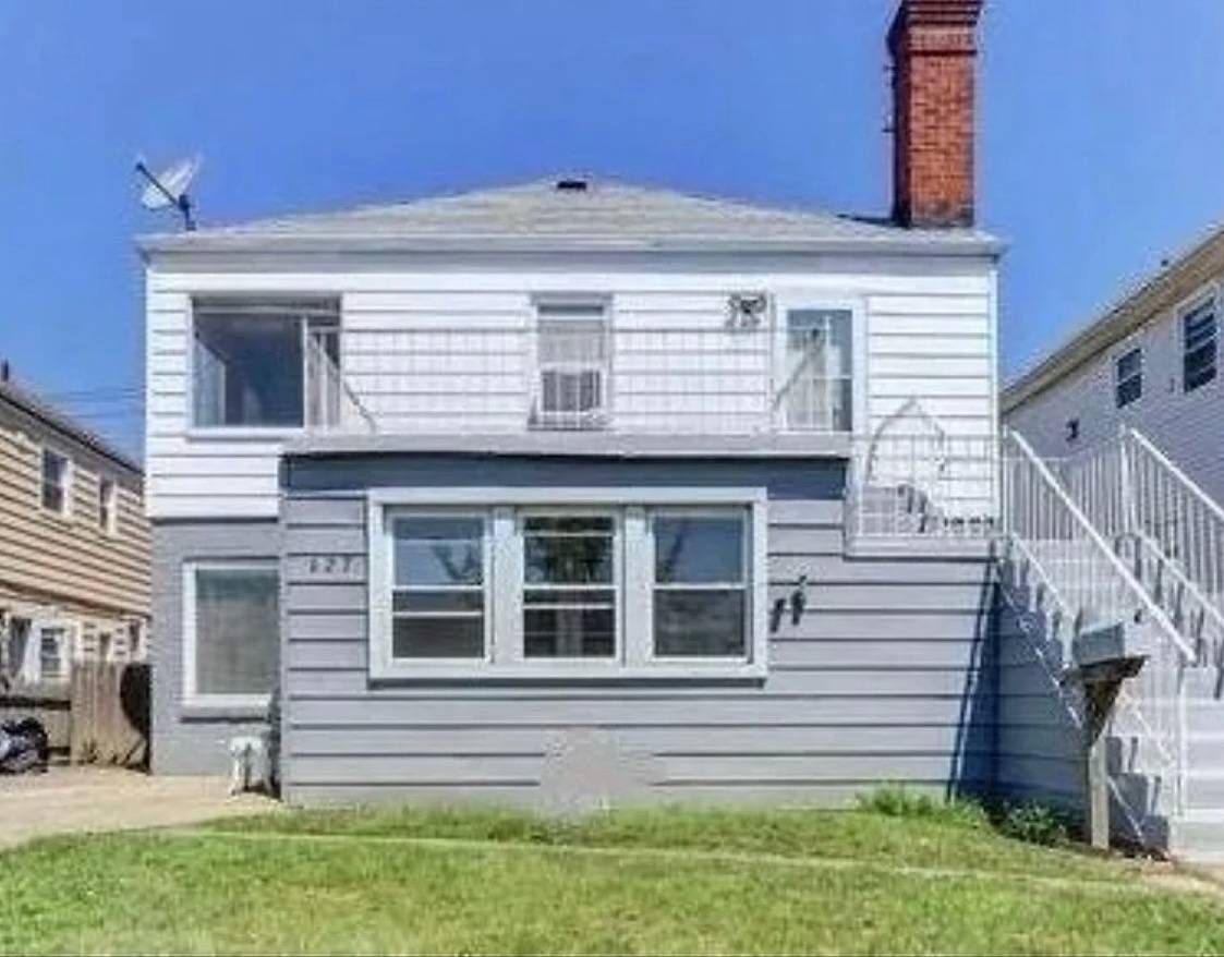 #1 photo, 627 W Park Ave, #1FL, Long Beach , NY 11561