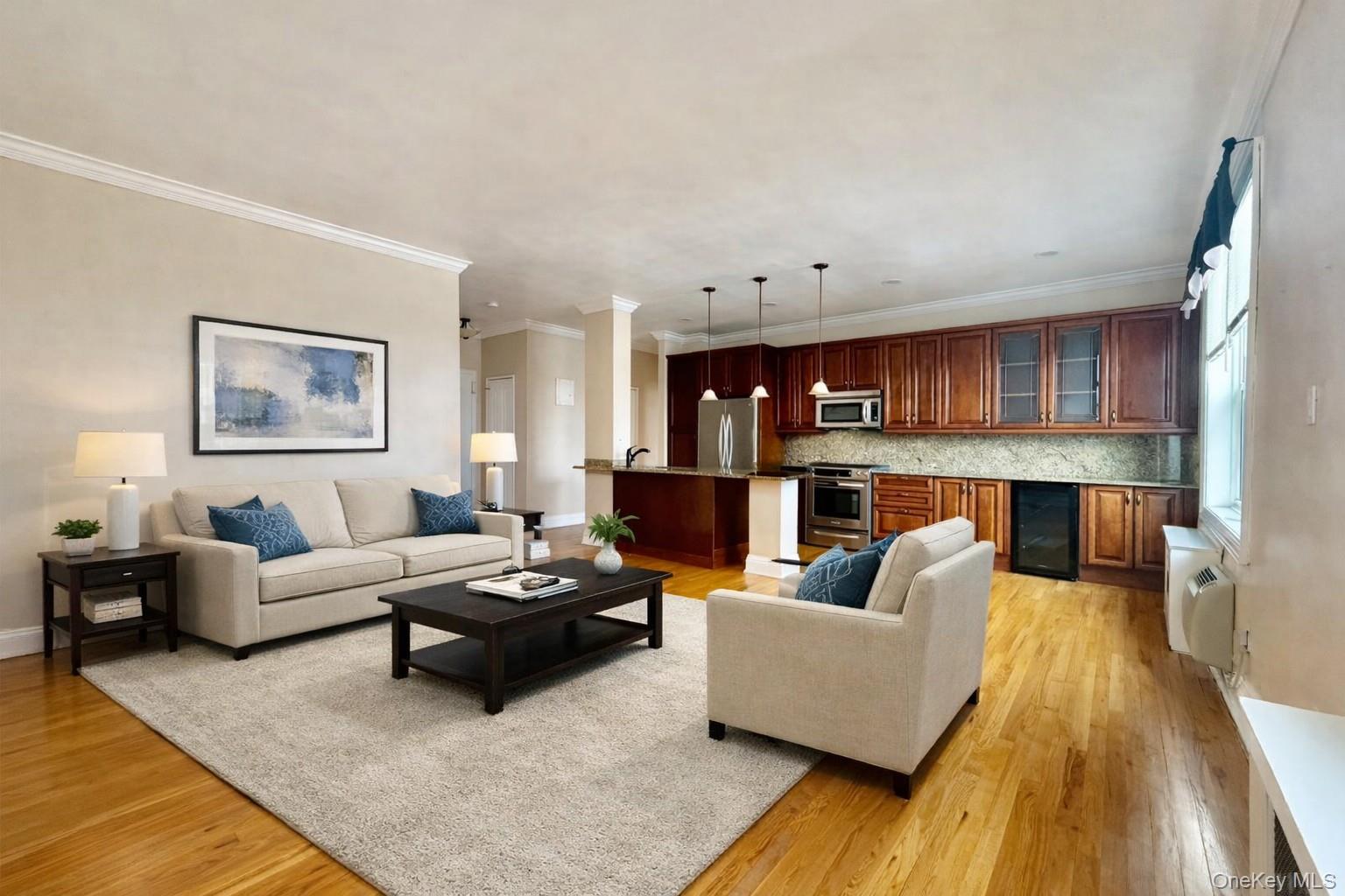 #4 photo, 111 7th Street, নাসাউ কাউন্টি Garden City , NY 11530