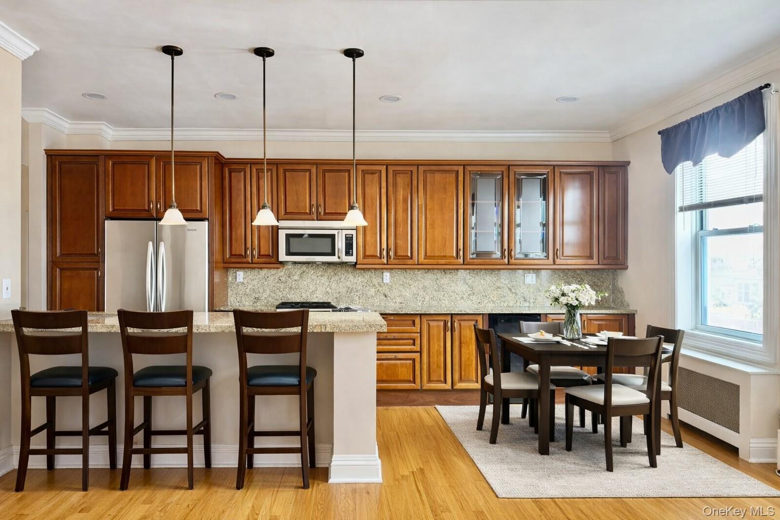 #5 photo, 111 7th Street, নাসাউ কাউন্টি Garden City , NY 11530