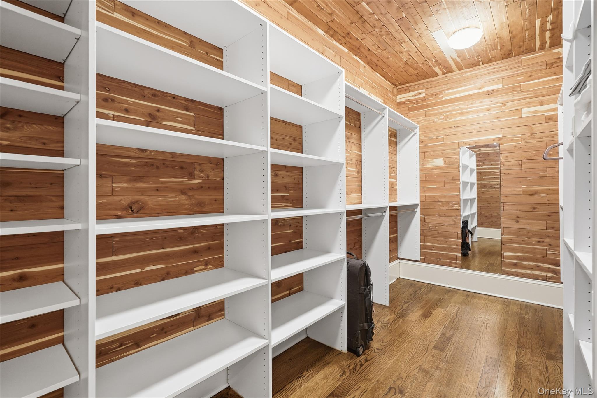 #19 photo, 5 Rock Shelter, Waccabuc , NY 10597