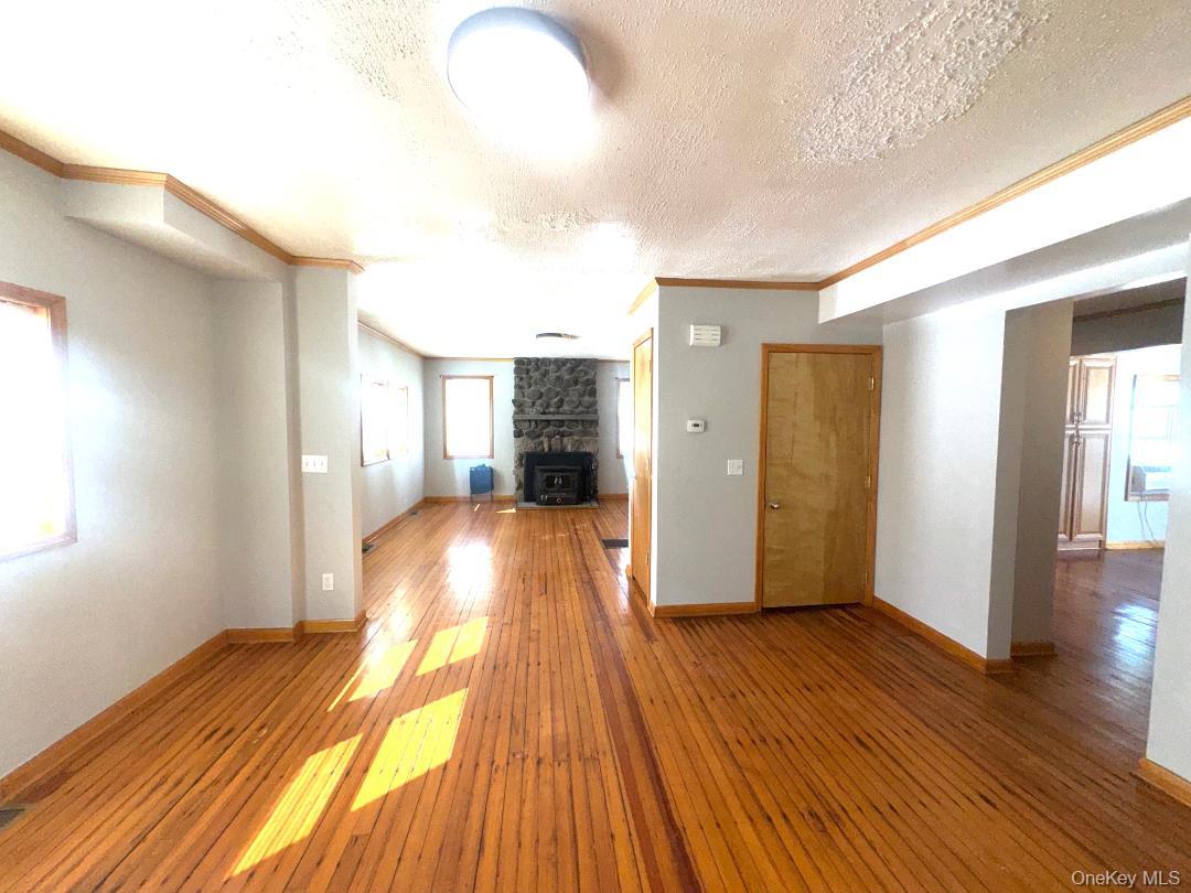 #7 photo, 16 Lake Avenue, Monroe , NY 10950