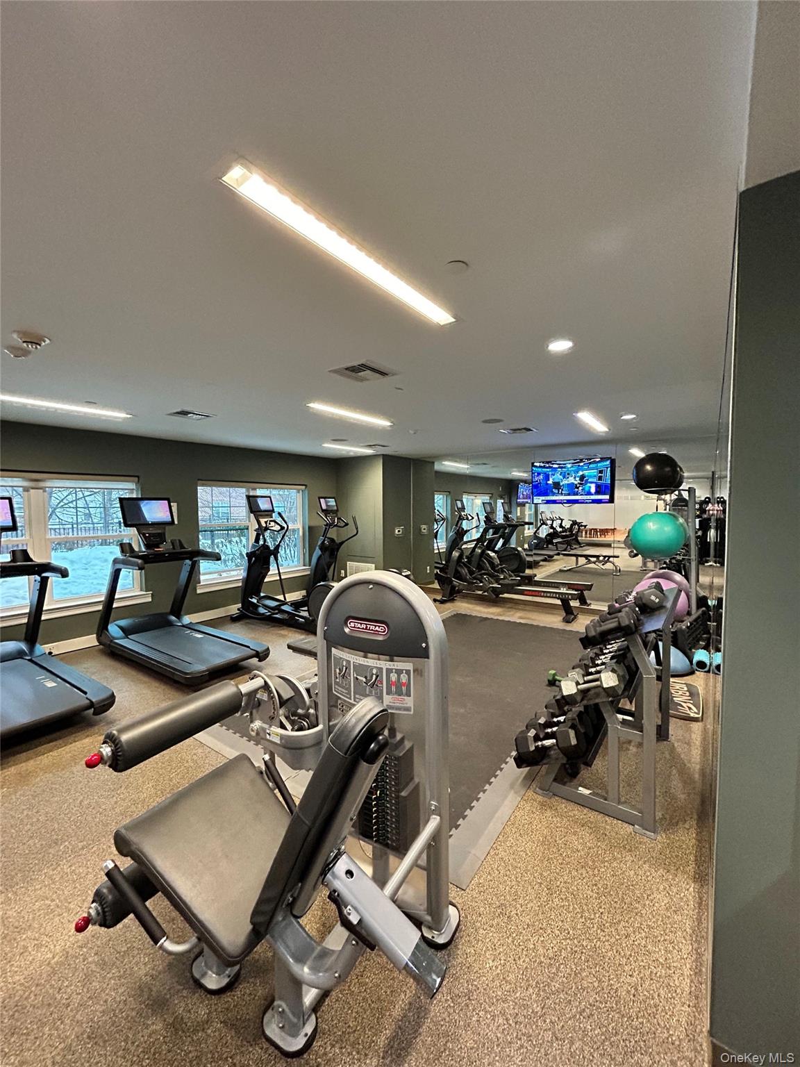 #15 photo, 125 Parkway Road, Bronxville , NY 10708