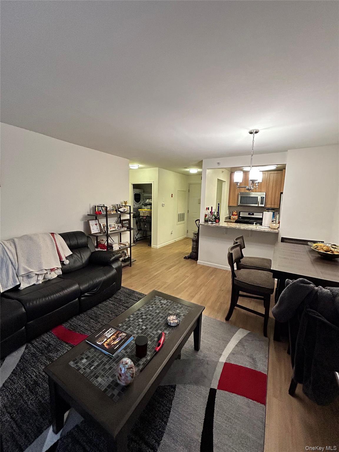 #5 photo, 125 Parkway Road, Bronxville , NY 10708