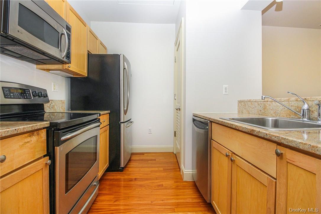 #15 photo, 543 Main Street, New Rochelle , NY 10801