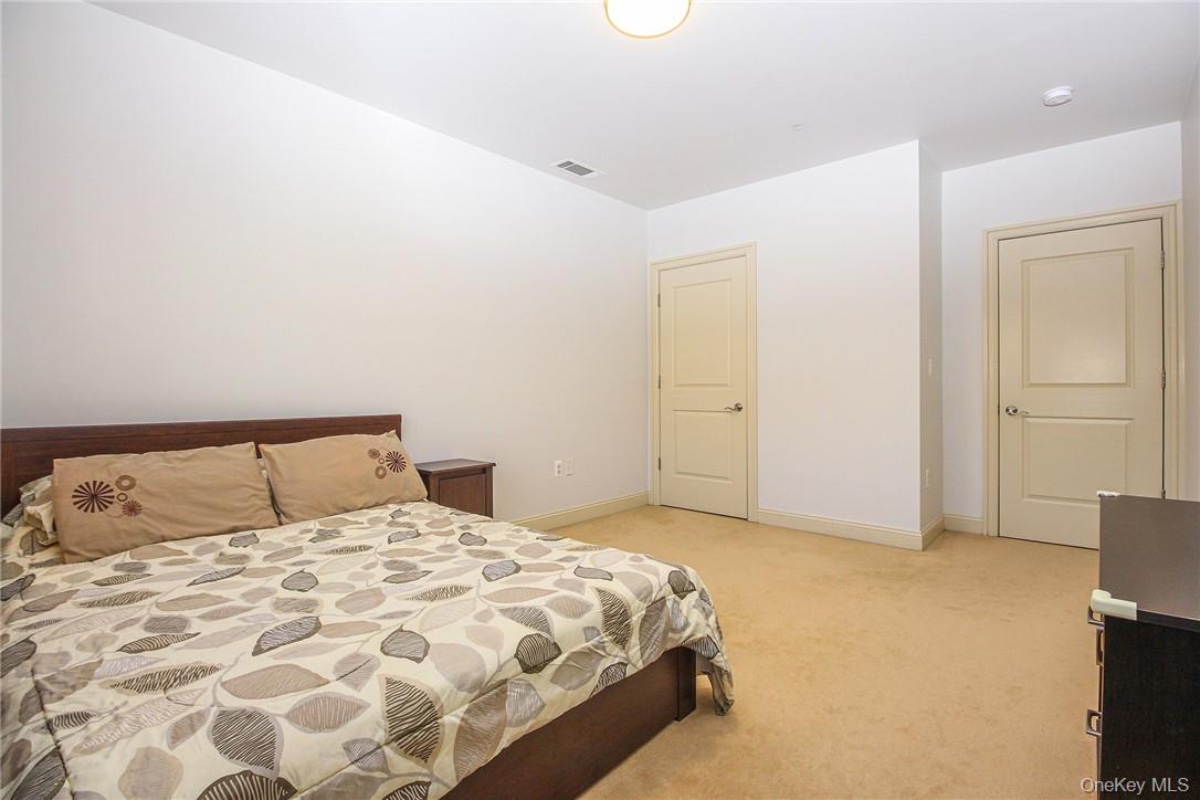 #17 photo, 543 Main Street, New Rochelle , NY 10801