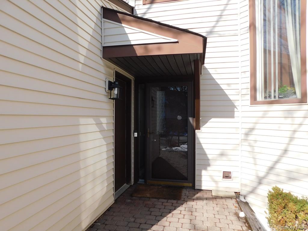 #6 photo, 729 Hewitt Lane, New Windsor , NY 12553