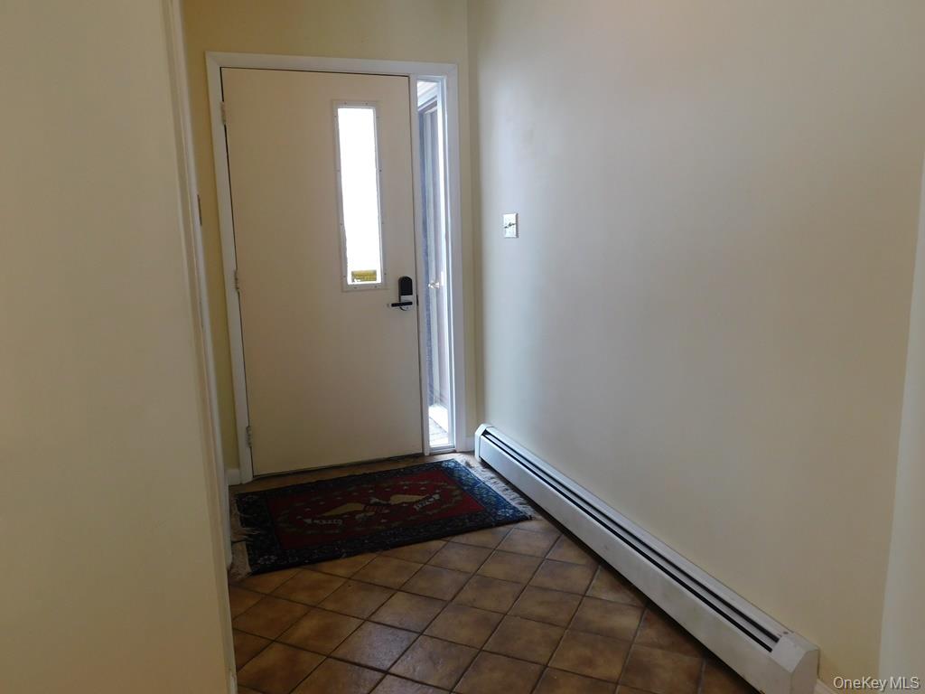 #7 photo, 729 Hewitt Lane, New Windsor , NY 12553