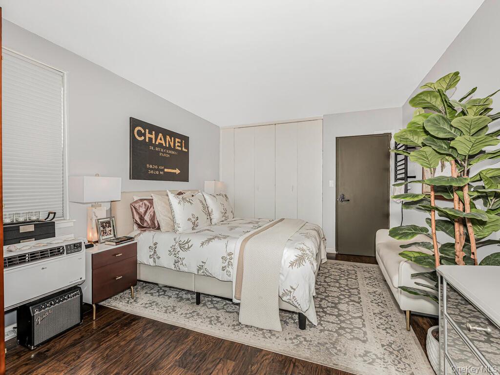 #14 photo, 5800 Arlington Avenue, Bronx , NY 10471