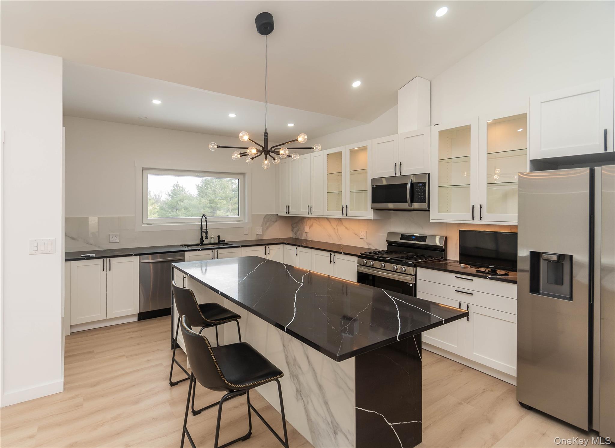 #12 photo, 58 Dunn Town Road, 뉴욕주 Wurtsboro , NY 12790