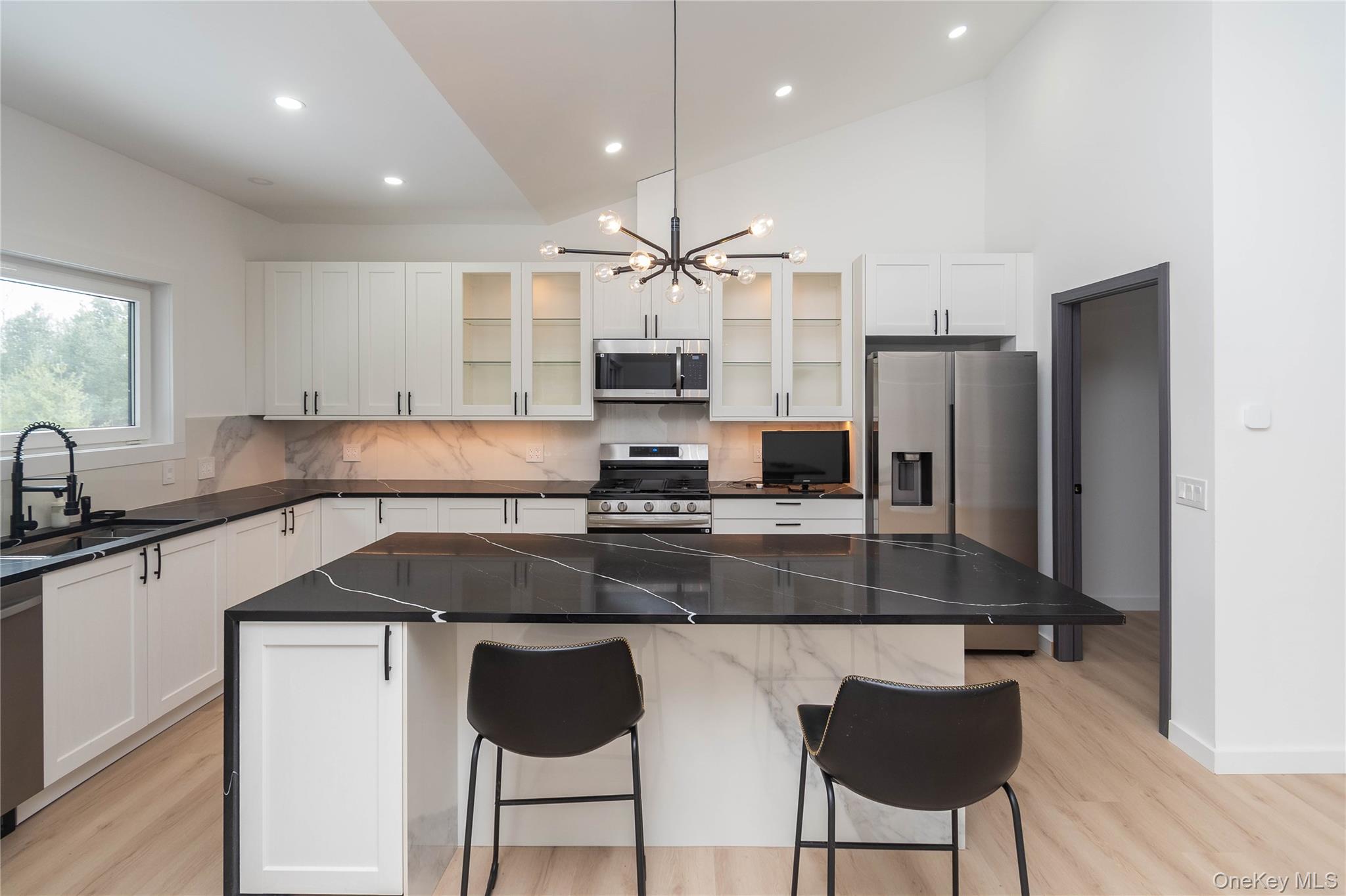 #13 photo, 58 Dunn Town Road, 뉴욕주 Wurtsboro , NY 12790