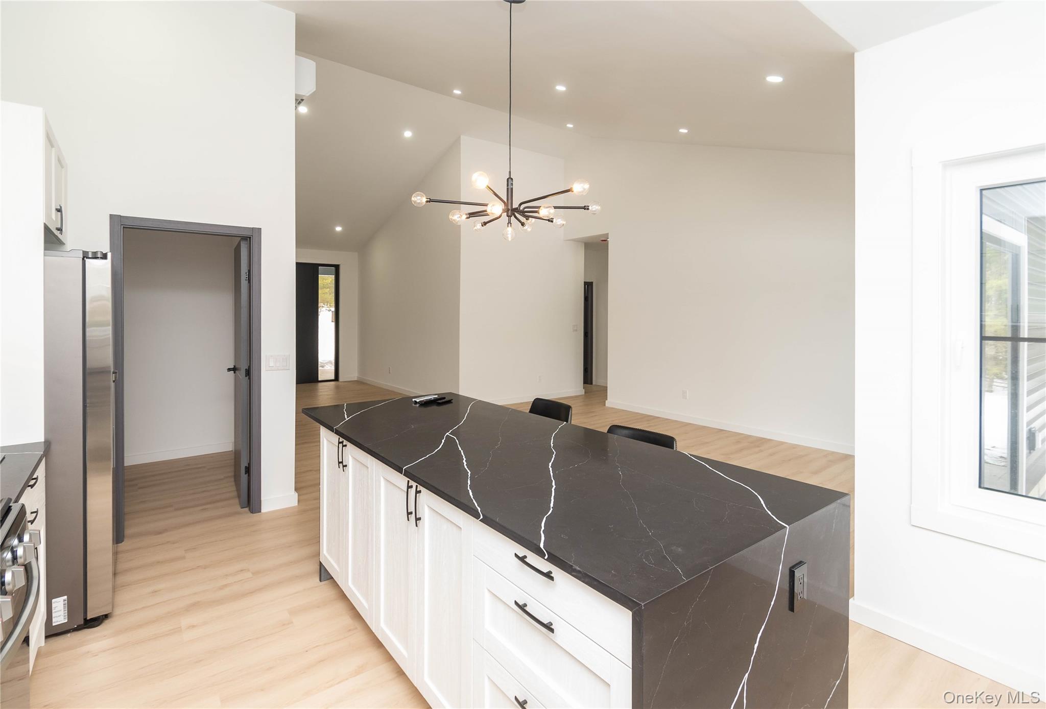 #16 photo, 58 Dunn Town Road, 뉴욕주 Wurtsboro , NY 12790