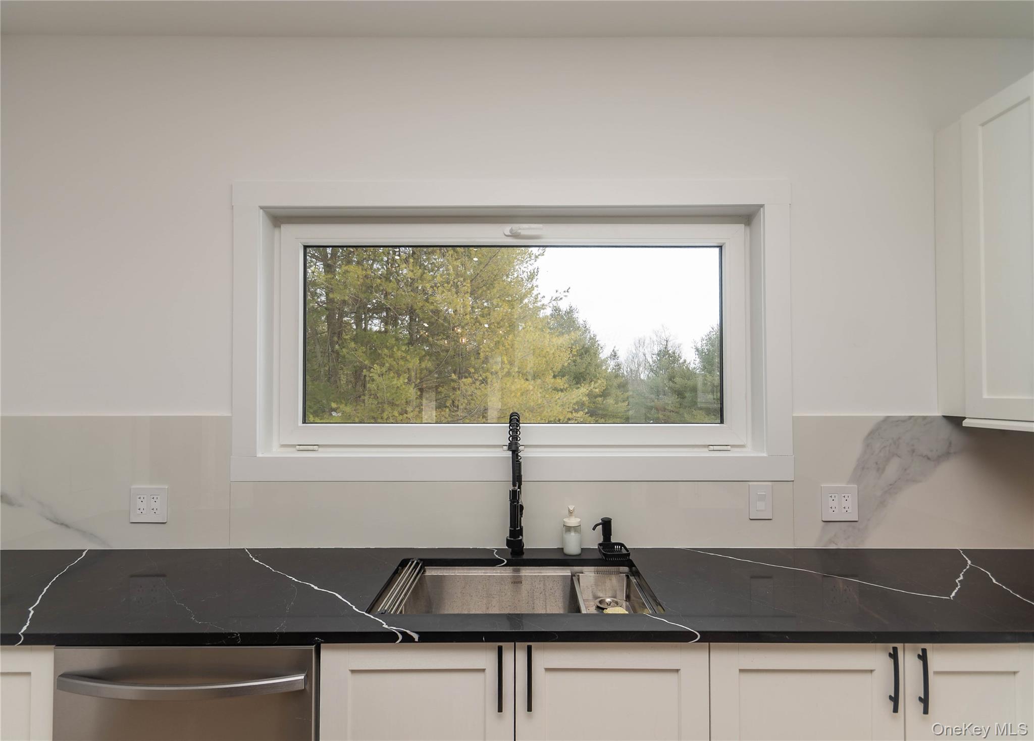 #17 photo, 58 Dunn Town Road, 뉴욕주 Wurtsboro , NY 12790