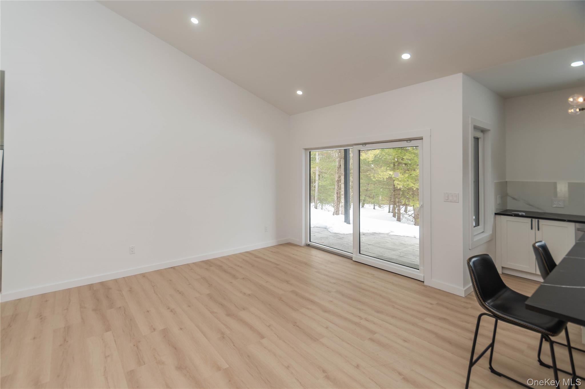 #19 photo, 58 Dunn Town Road, 뉴욕주 Wurtsboro , NY 12790