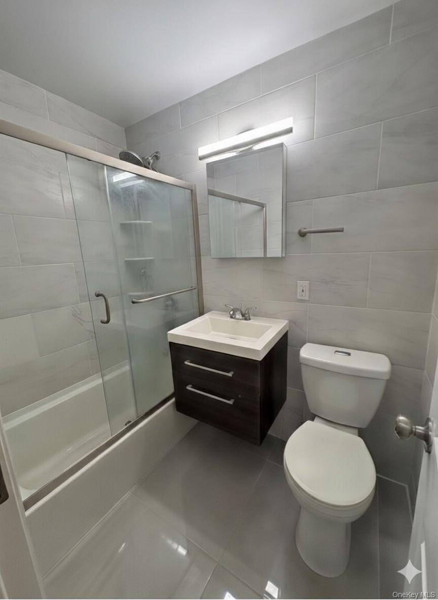 #10 photo, 131-11 Kew Gardens Road, Richmond Hill , NY 11418