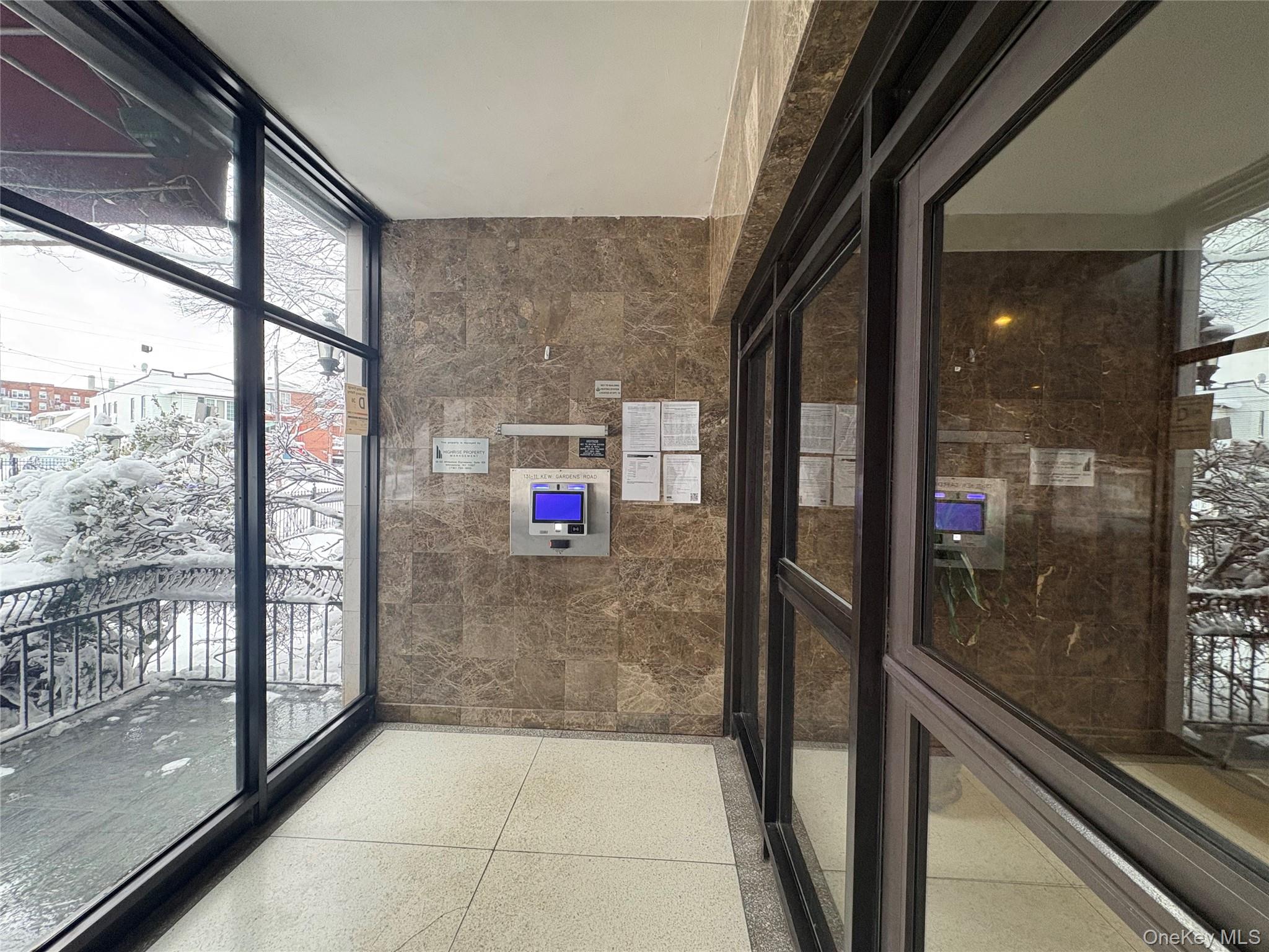 #2 photo, 131-11 Kew Gardens Road, Richmond Hill , NY 11418