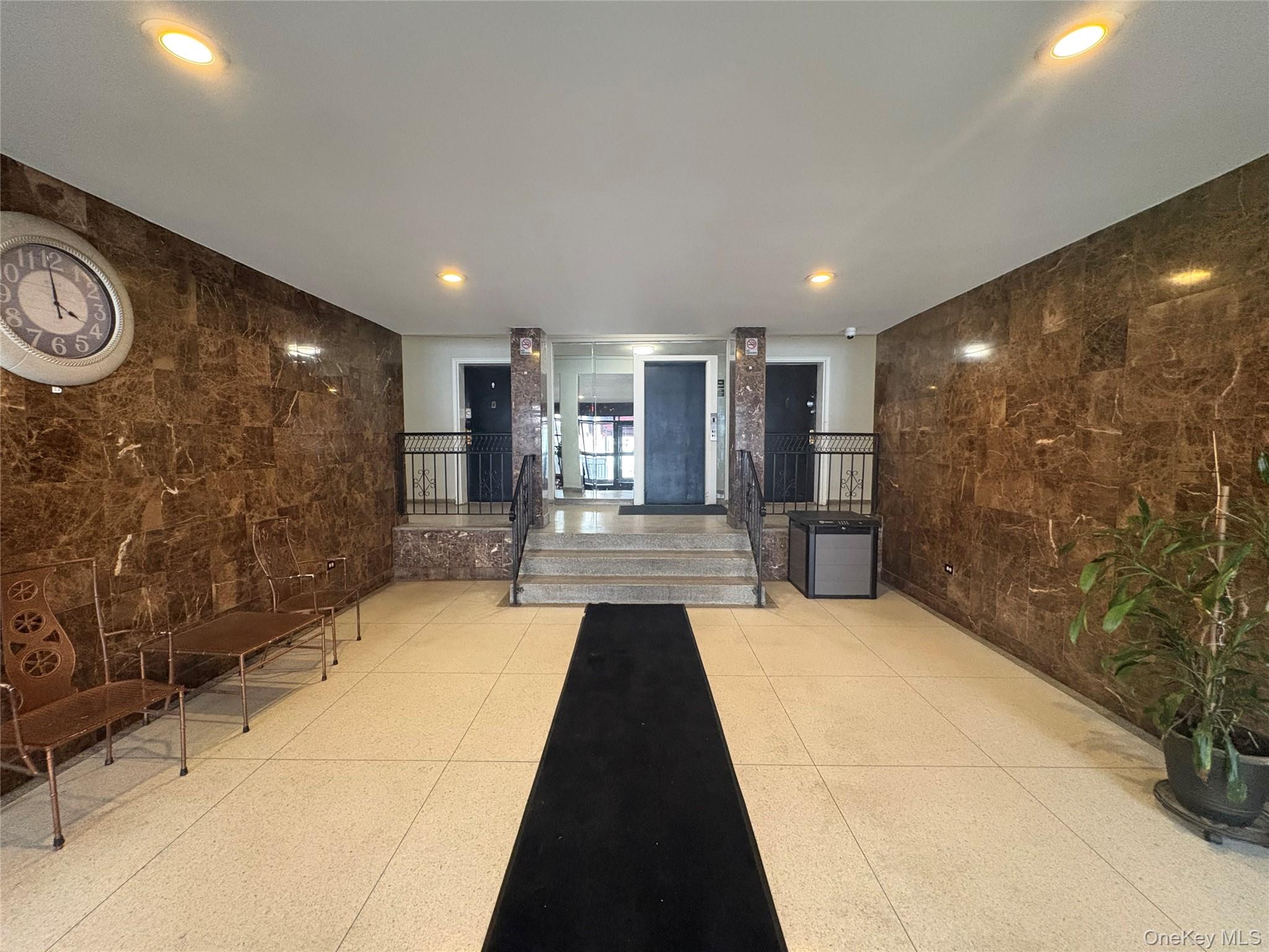 #3 photo, 131-11 Kew Gardens Road, Richmond Hill , NY 11418