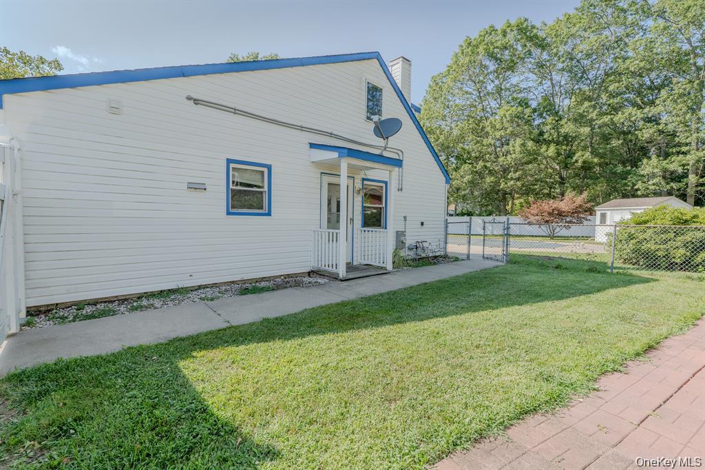 #1 photo, 21 Mount Snow Lane, সাফোক কাউন্টি Coram , NY 11727