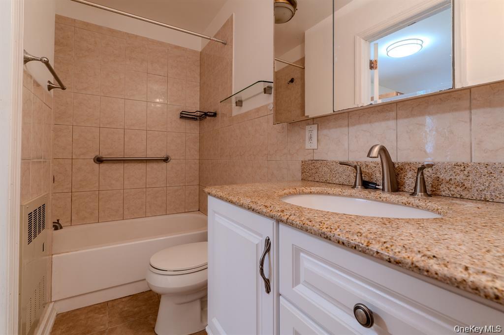 #10 photo, 21 Mount Snow Lane, সাফোক কাউন্টি Coram , NY 11727