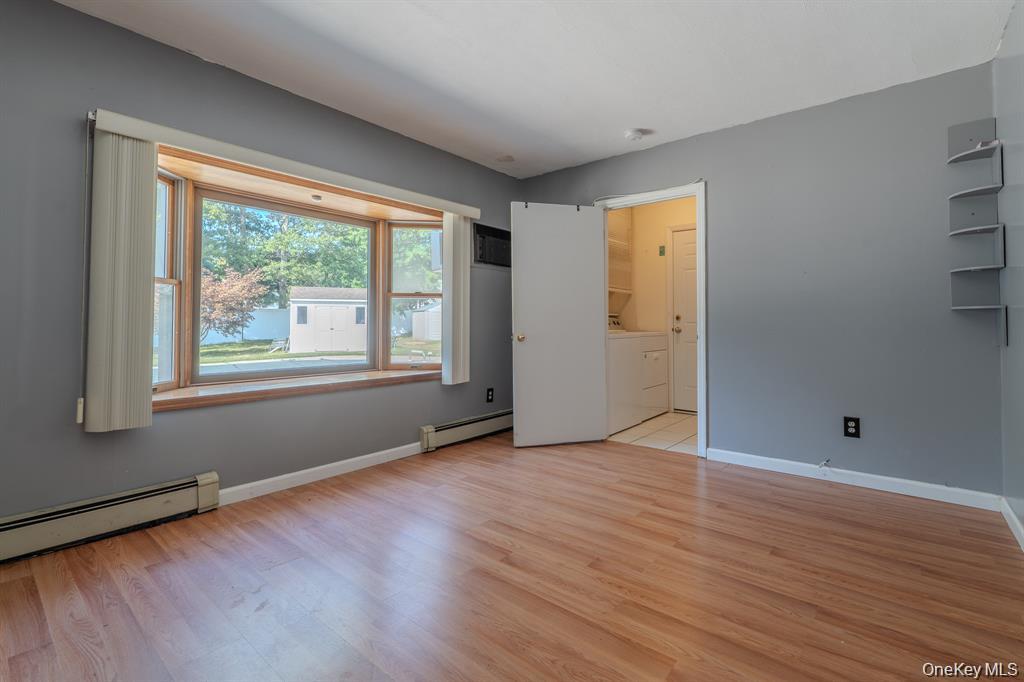 #4 photo, 21 Mount Snow Lane, সাফোক কাউন্টি Coram , NY 11727