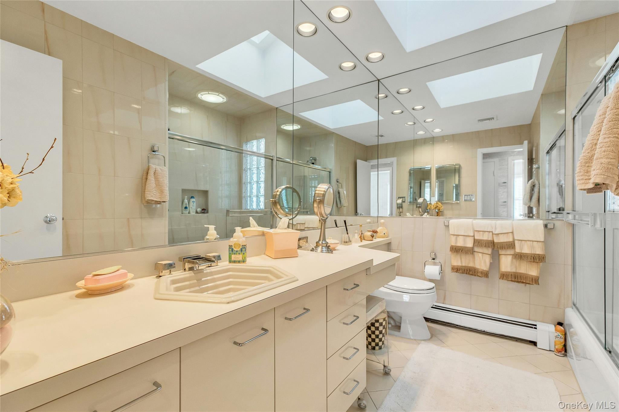 #19 photo, 61 Hofstra Drive, নাসাউ কাউন্টি Plainview , NY 11803