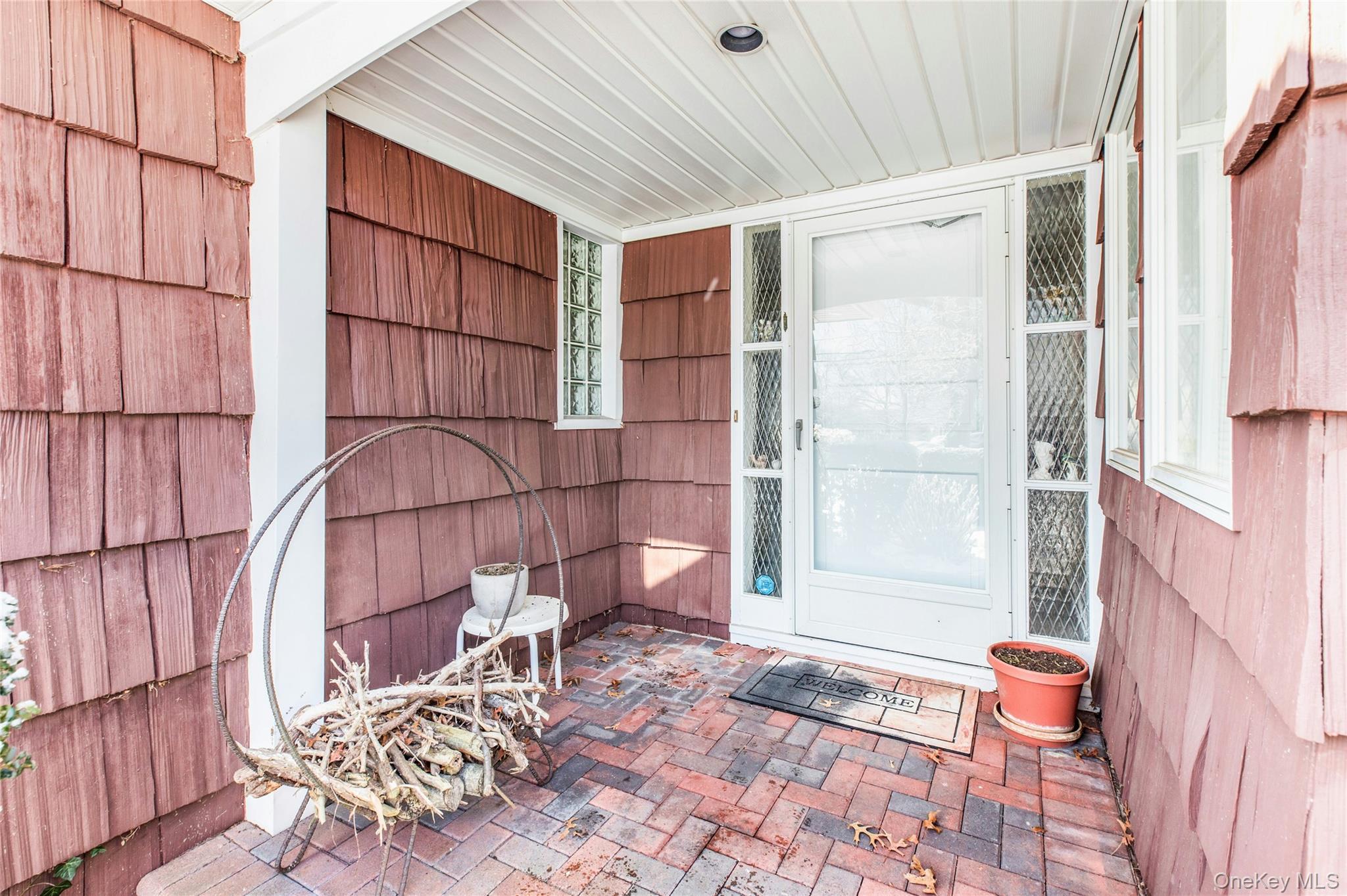 #3 photo, 61 Hofstra Drive, নাসাউ কাউন্টি Plainview , NY 11803