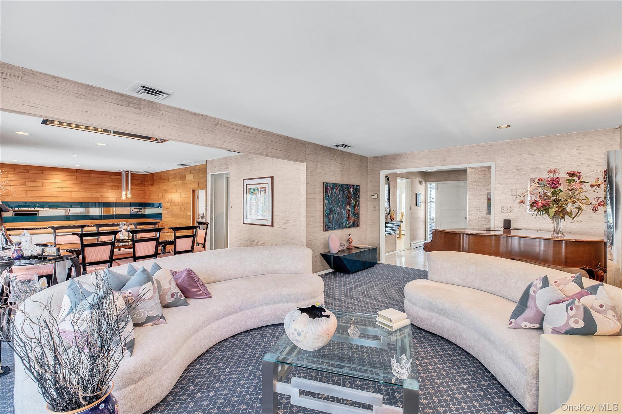 #8 photo, 61 Hofstra Drive, নাসাউ কাউন্টি Plainview , NY 11803