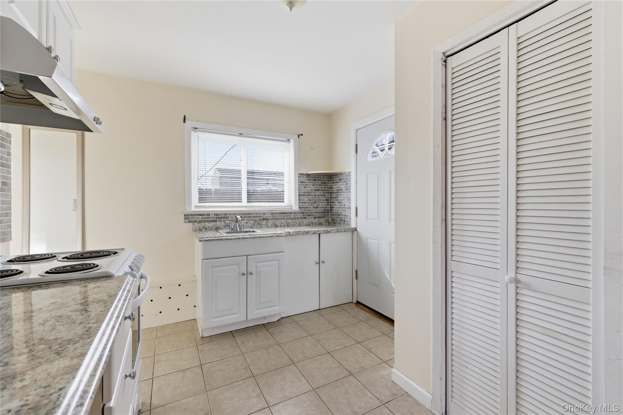 #5 photo, 2420 Bennett Avenue, North Bellmore , NY 11710