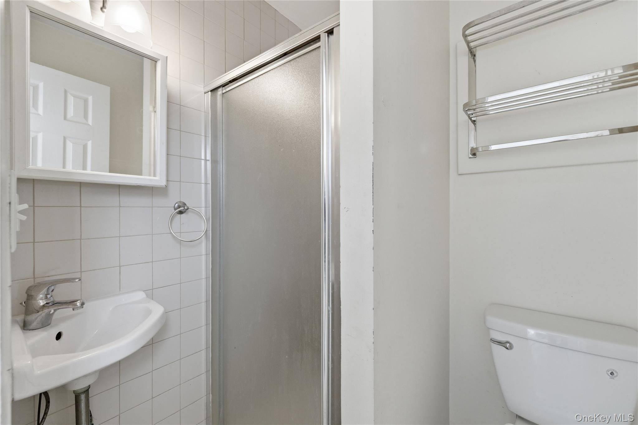 #8 photo, 2420 Bennett Avenue, North Bellmore , NY 11710