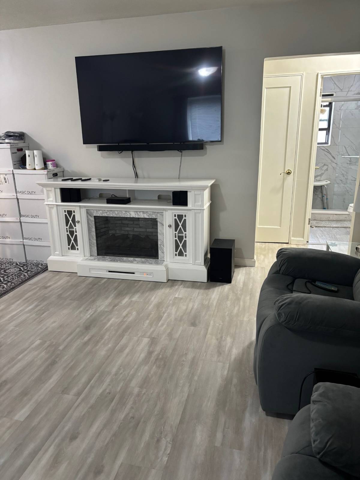 #4 photo, 57-12 246 Crescent, #Lower, Douglaston , NY 11362