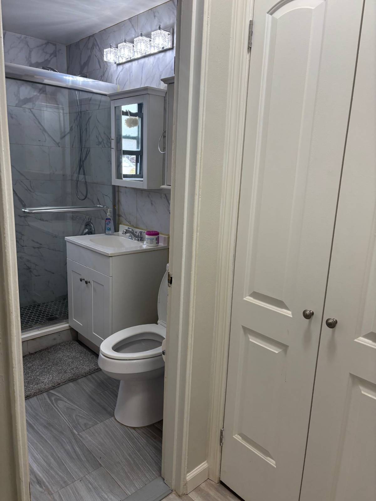 #6 photo, 57-12 246 Crescent, #Lower, Douglaston , NY 11362