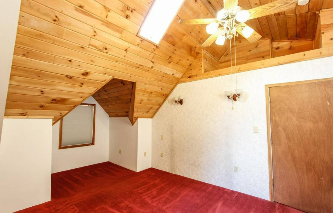 #10 photo, 24 COMBS ROADWAY, MIDDLE GROVE , NY 12850