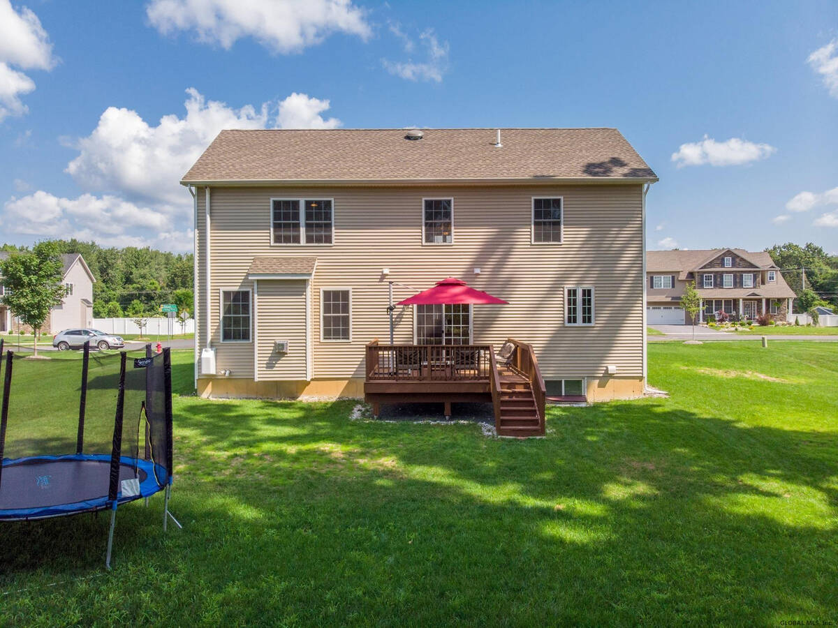 #45 photo, 106 Balsam Way, Clifton Park , NY 12065