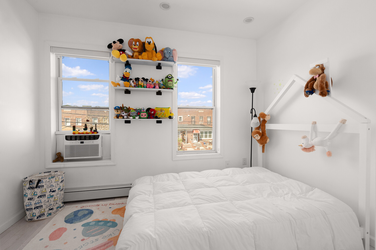 #11 photo, 50-61 46TH Street, Sunnyside , NY 11377