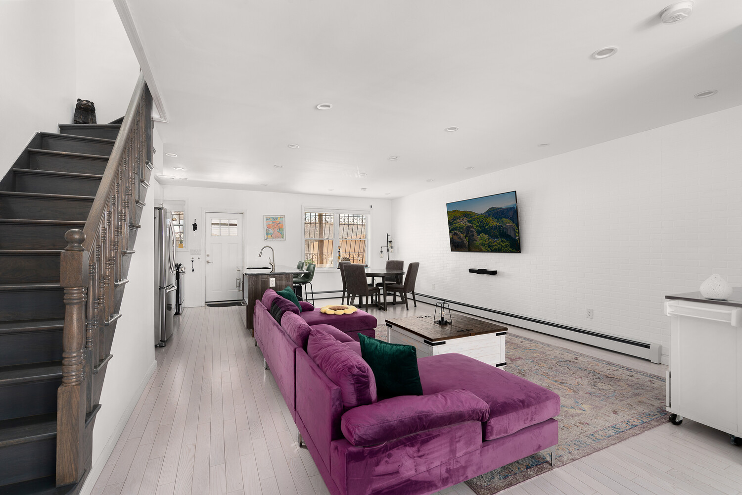 #5 photo, 50-61 46TH Street, Sunnyside , NY 11377