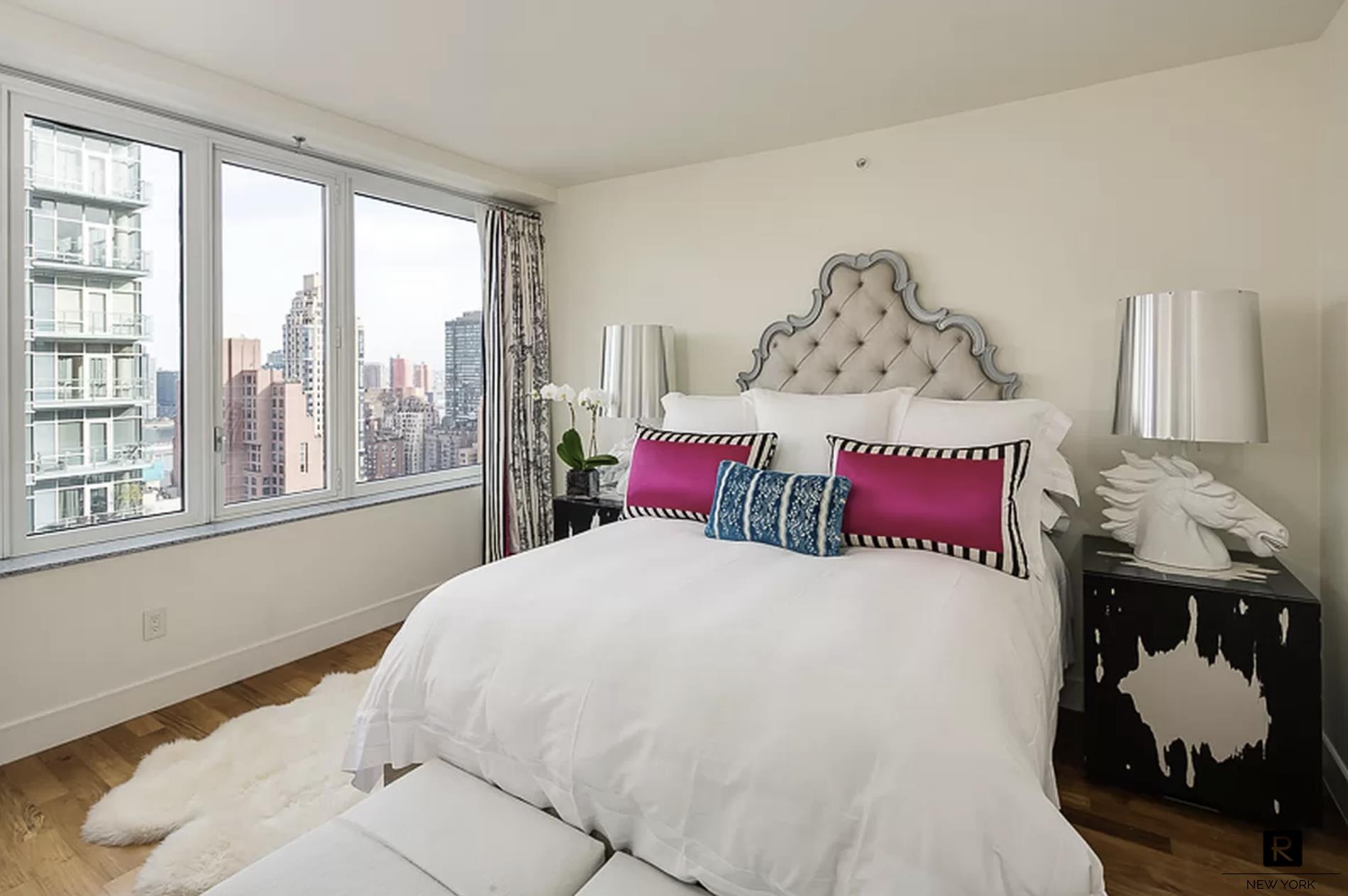 #5 photo, 250 E 53rd Street, मैनहटन Turtle Bay , NY 10022