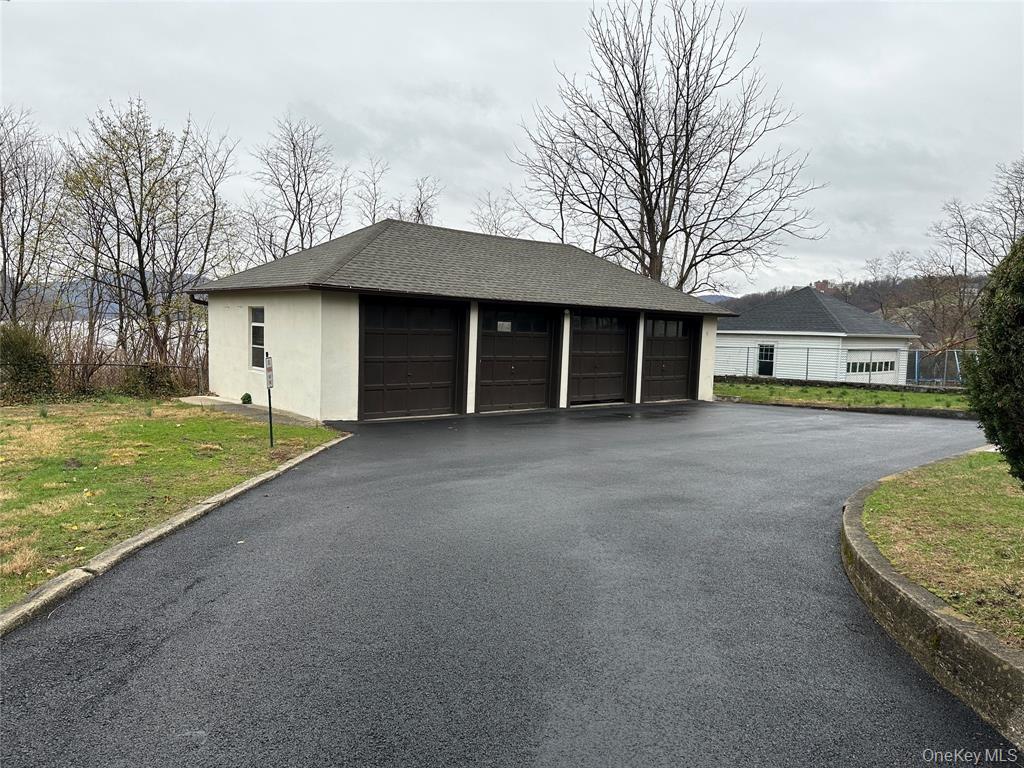 #18 photo, 320 Simpson Place, Peekskill , NY 10566