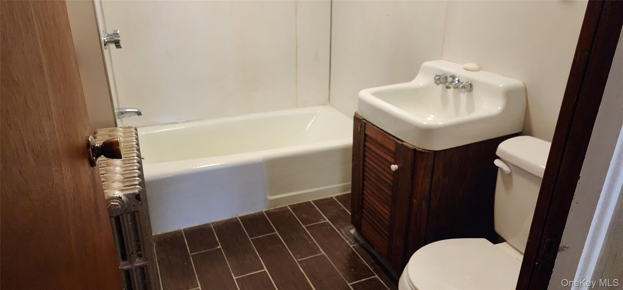 #7 photo, 40 King Street, Port Jervis , NY 12771