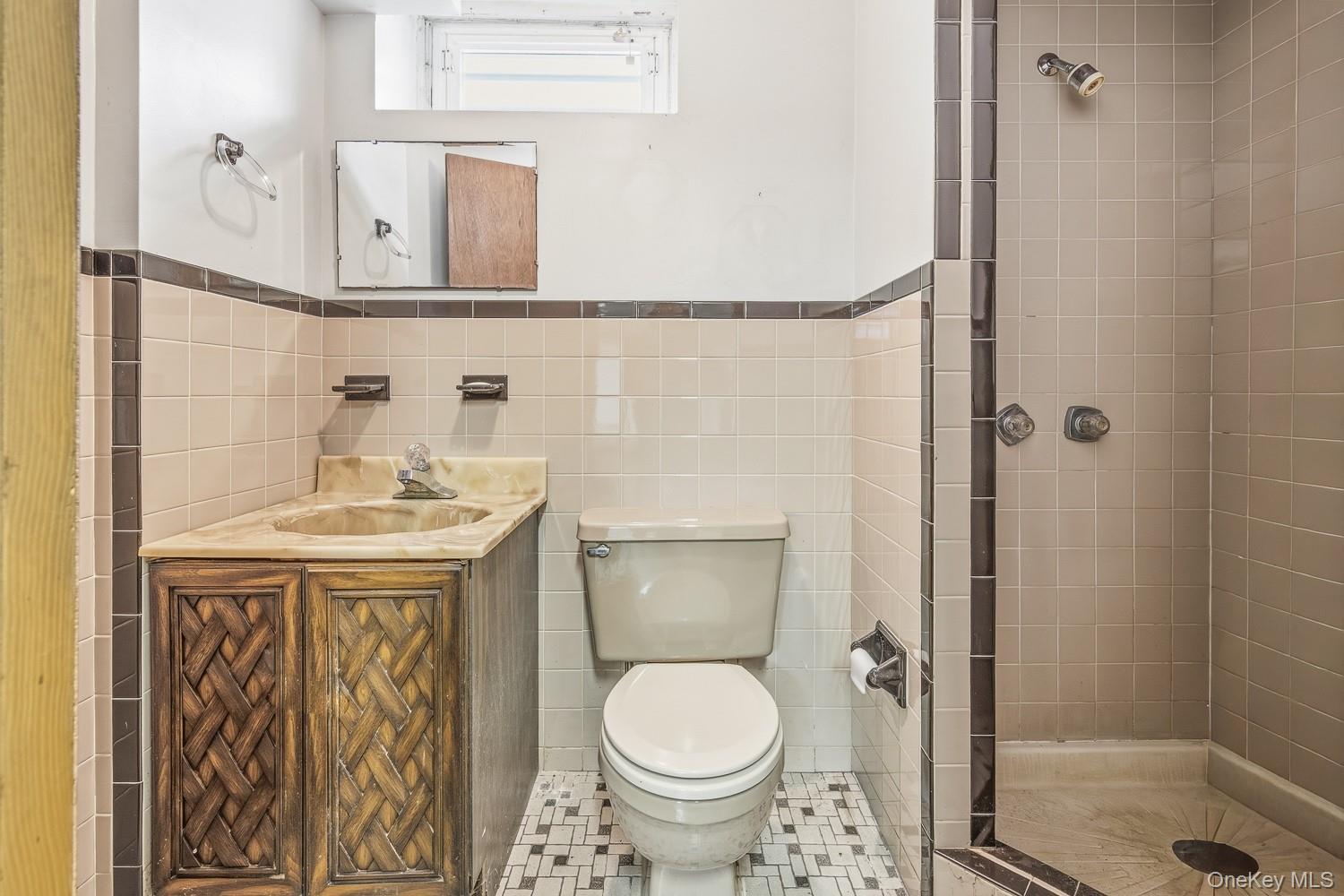 #19 photo, 138-07 13th Avenue, Malba , NY 11357