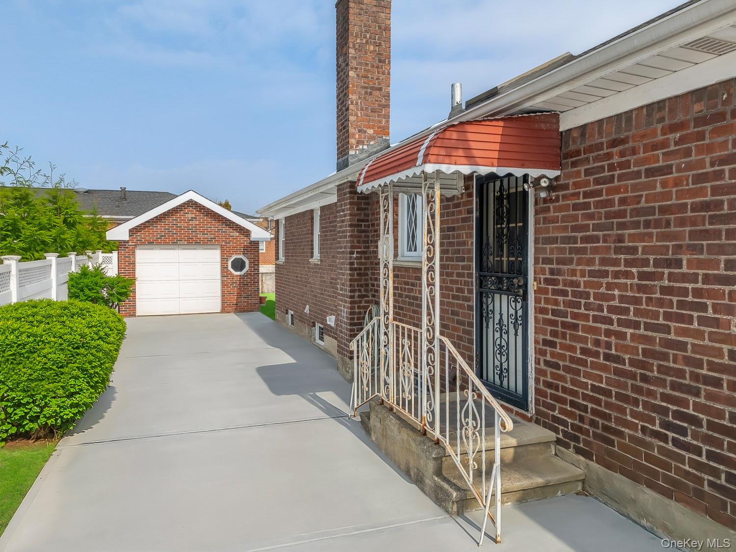 #3 photo, 138-07 13th Avenue, Malba , NY 11357