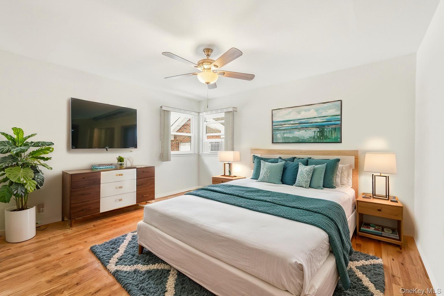 #9 photo, 138-07 13th Avenue, Malba , NY 11357