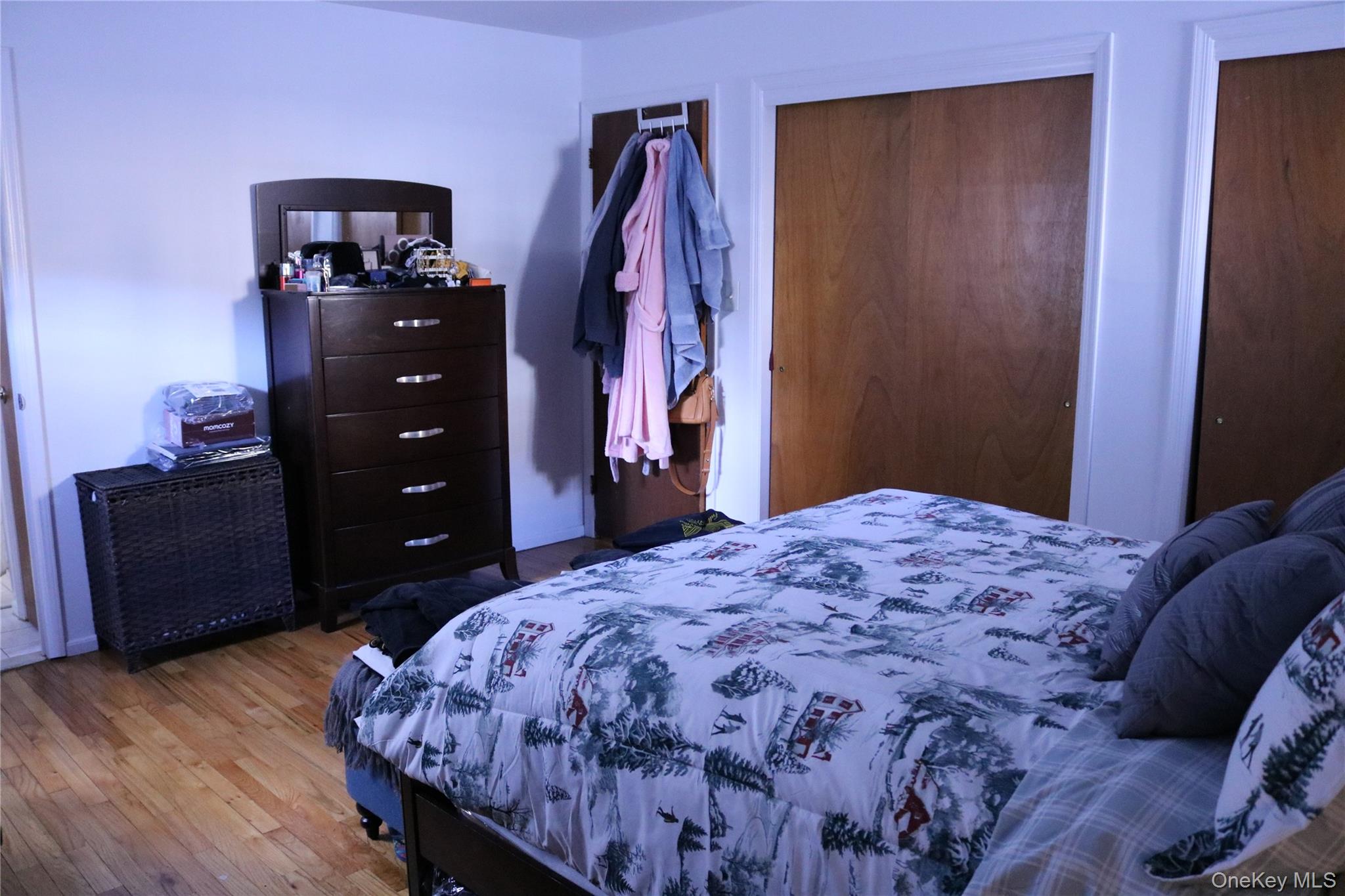 #13 photo, 649 E Beech Street, নাসাউ কাউন্টি Long Beach , NY 11561